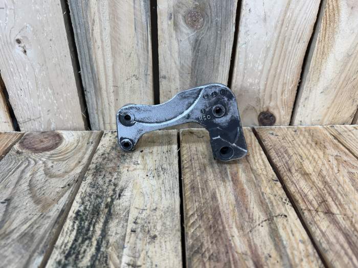 SOPORTE FRENO NISSIN SUZUKI BURGMAN 400 2010