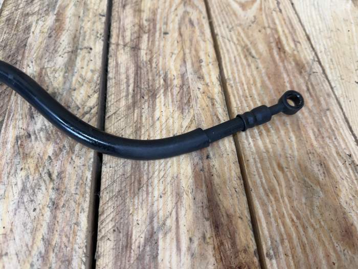 LATIGUILLO FRENO TRASERO SUZUKI BANDIT 650 2006