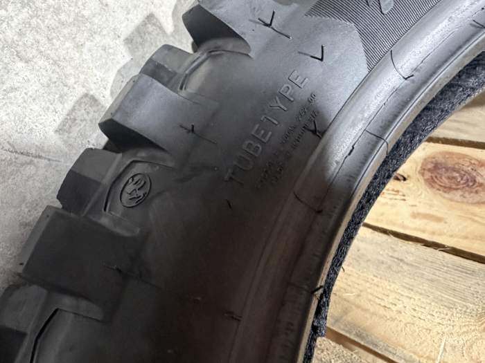 NEUMATICO METZELER MC360 140/18 70M