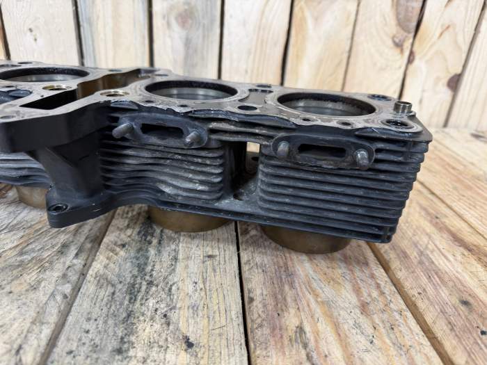 BLOQUE MOTOR SUZUKI BANDIT 650 2006