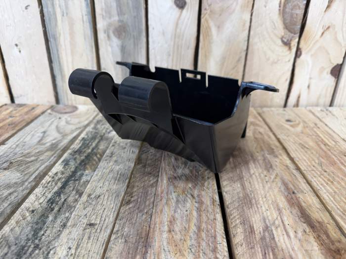 CAJA BATERIA SUZUKI BANDIT 650 2006
