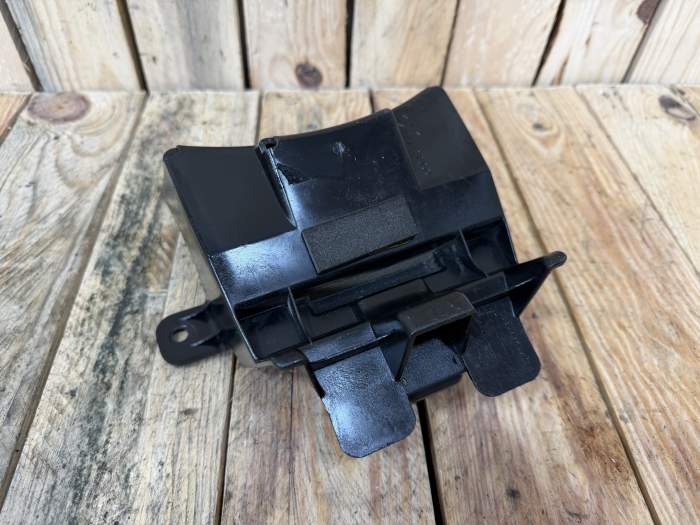CAJA BATERIA SUZUKI BANDIT 650 2006