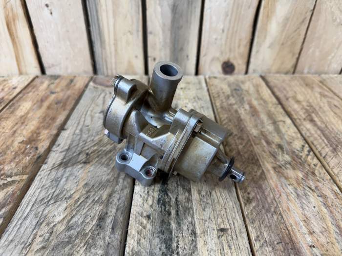 BOMBA DE ACEITE SUZUKI BANDIT 650 2006