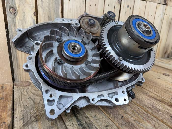 CVT CAJA DE CAMBIOS SUZUKI BURGMAN 650 2003
