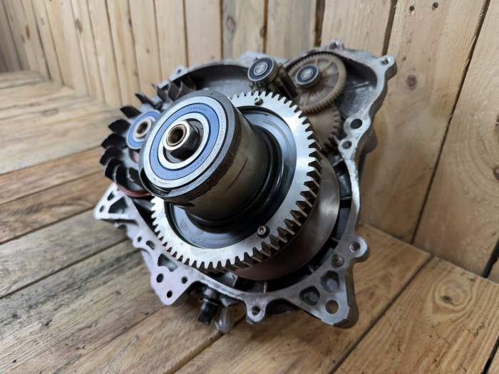CVT CAJA DE CAMBIOS SUZUKI BURGMAN 650 2003