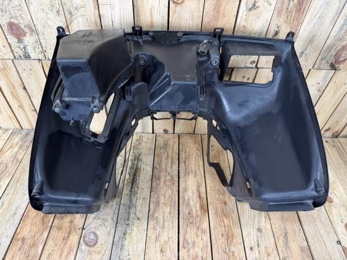 BOX DELANTERO SUZUKI BURGMAN 650 2003
