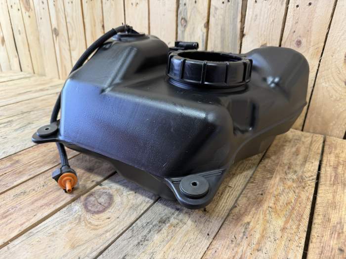 DEPOSITO COMBUSTIBLE SUZUKI BURGMAN 650 2003