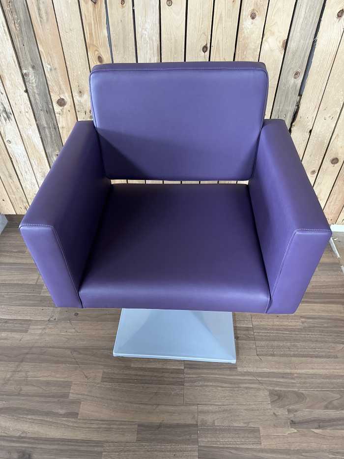 OFERTA 2 SILLONES COMPLETOS KUARE MORADO