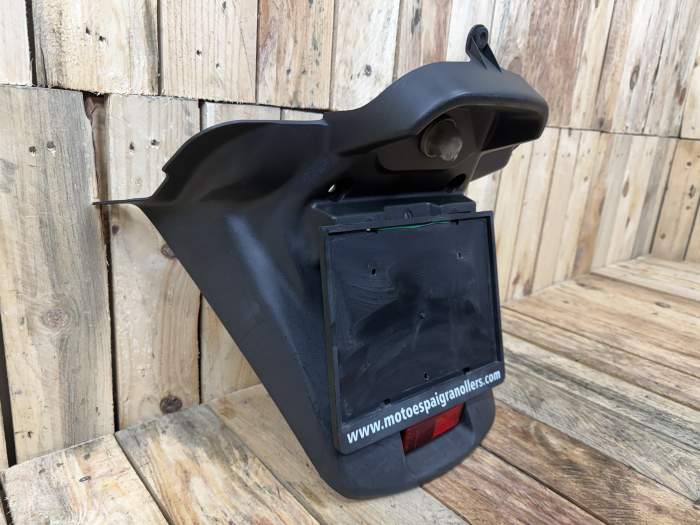 PORTAMATRICULAS CON LUZ SUZUKI BURGMAN 650 2003