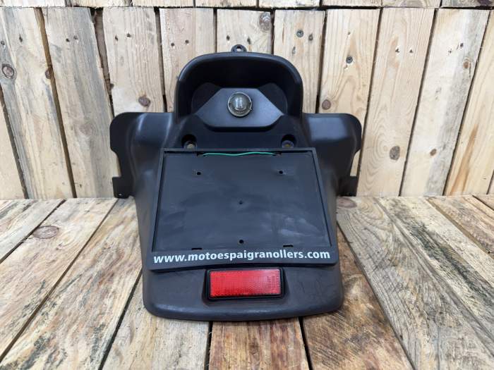 PORTAMATRICULAS CON LUZ SUZUKI BURGMAN 650 2003