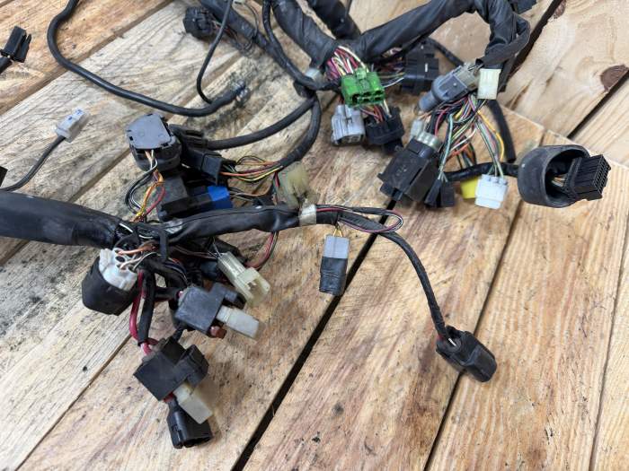 INSTALACION ELECTRICA SUZUKI BURGMAN 650 2003