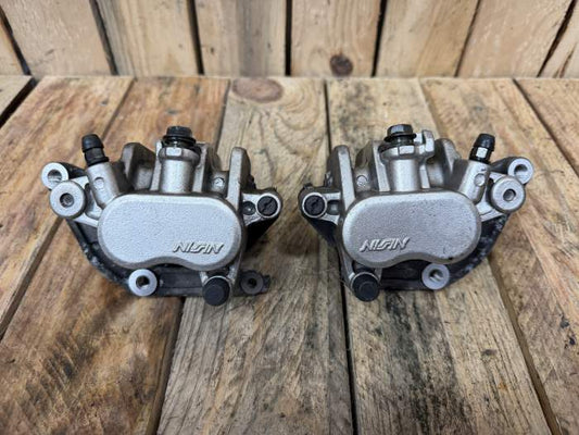 PINZAS DELANTERAS SUZUKI BURGMAN 650 2003 - QrBox.es