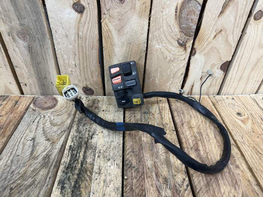 PIÑA LUCES IZQUIERDA SUZUKI BURGMAN 650 2003 - QrBox.es