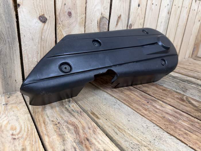 TAPA CARCASA PIÑON SUZUKI BURGMAN 650 2003