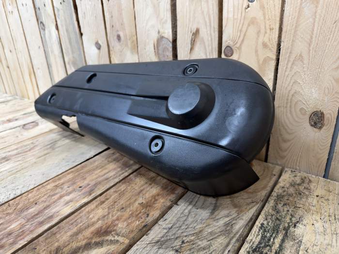 TAPA CARCASA PIÑON SUZUKI BURGMAN 650 2003