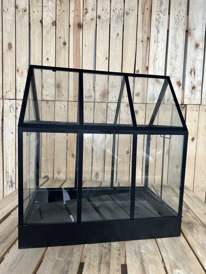 CASA PEQUEÑA PARA PLANTAS Y FLORES NEGRA - QrBox.es