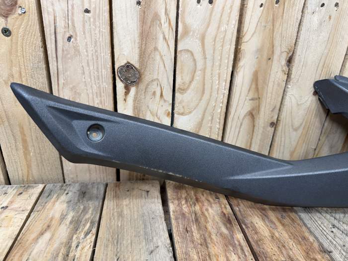 CARCASA INF. IZQUIERDA KYMCO XCITING 500 09-12