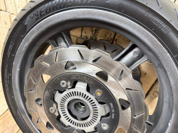 RUEDA DELANTERA KYMCO XCITING 500 09-12