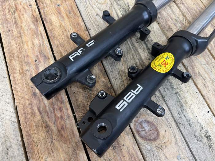 SUSPENSION DELANTERA KYMCO XCITING 500 09-12