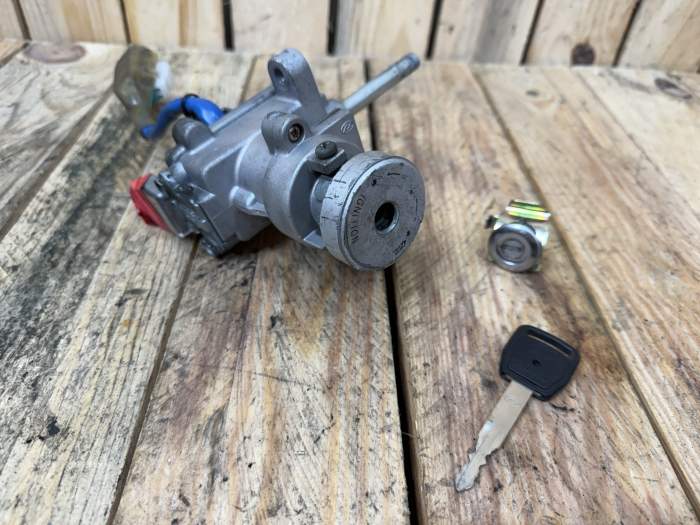 CERRADURAS KYMCO XCITING 500 09-12