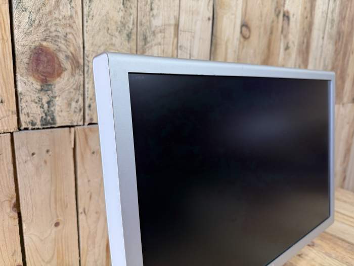 APPLE CINEMA HD DISPLAY 21 PULGADAS