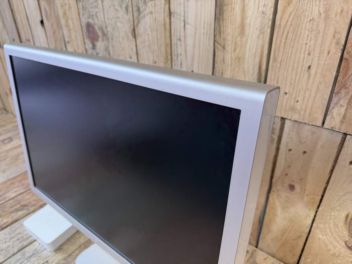 APPLE CINEMA HD DISPLAY 21 PULGADAS