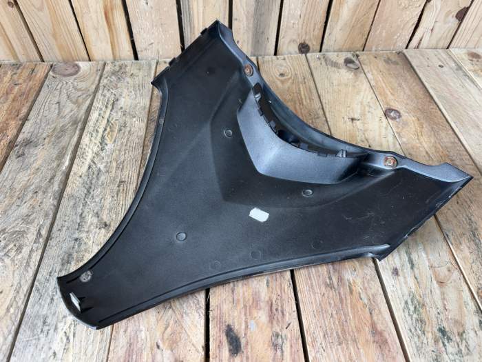 TAPA FRONTAL YAMAHA XMAX 125 2006