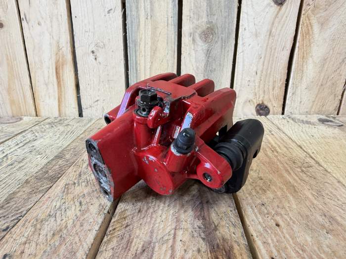 PINZA TRASERA KYMCO XCITING 500 09-12