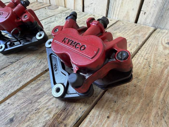 PINZAS DELANTERAS KYMCO XCITING 500 09-12