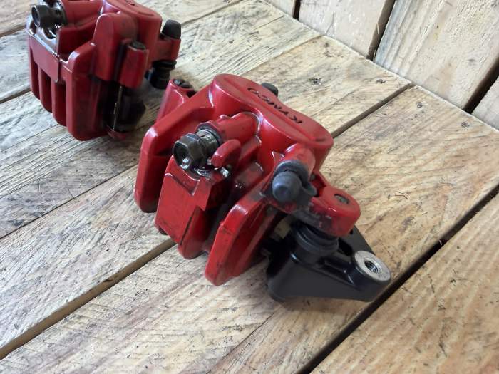 PINZAS DELANTERAS KYMCO XCITING 500 09-12