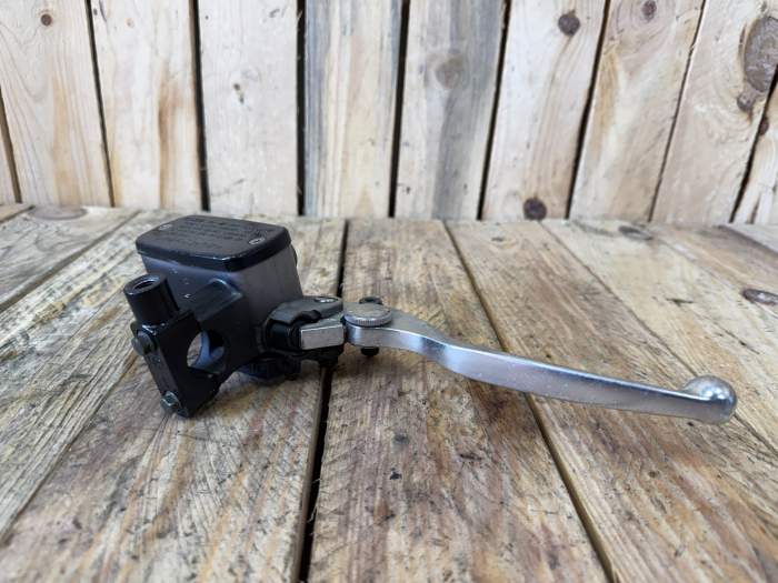 BOMBA FRENO DELANTERA KYMCO XCITING 500 09-12