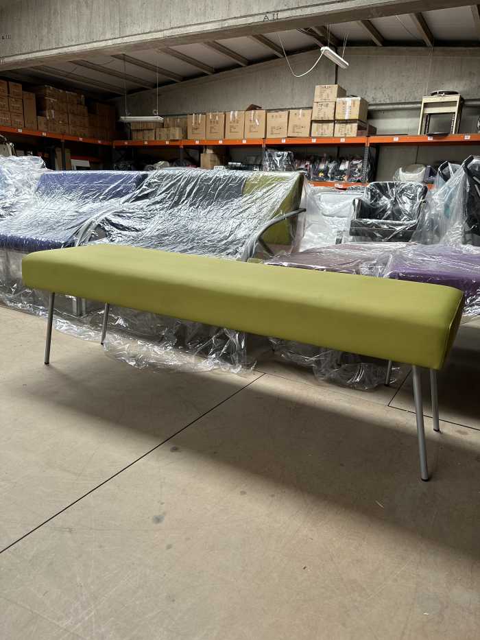 SOFA DE ESPERA BANQUETA VERDE