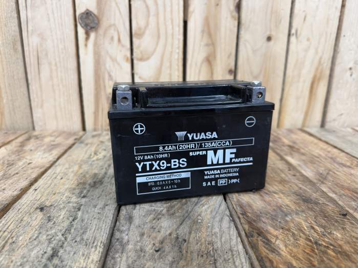BATERIA YUASA YTX9-BS