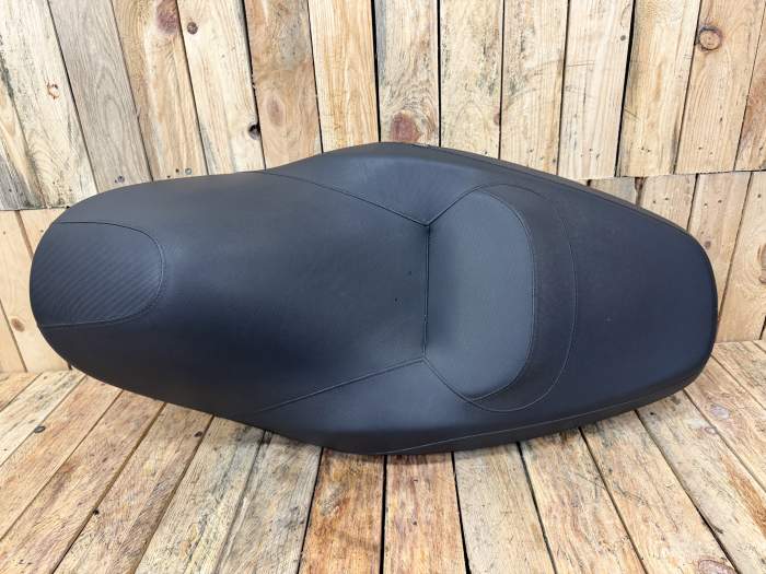 ASIENTO YAMAHA XMAX 125 06-09 2