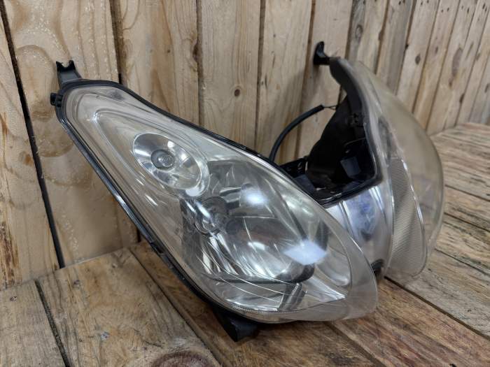 FARO DELANTERO YAMAHA XMAX 125 06-09