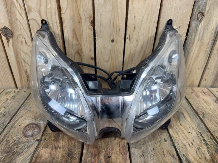 FARO DELANTERO YAMAHA XMAX 125 06-09 2