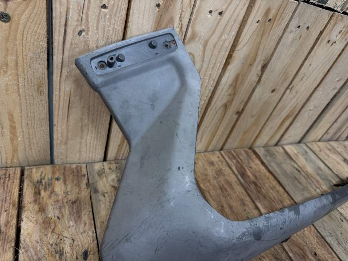 QUILLA IZQUIERDA YAMAHA XMAX 125 06-09 2