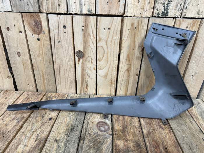 QUILLA IZQUIERDA YAMAHA XMAX 125 06-09 2