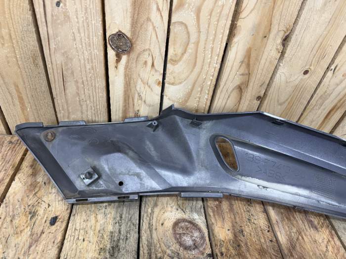 TAPA LATERAL IZQUIERDA YAMAHA XMAX 125 06-09 1