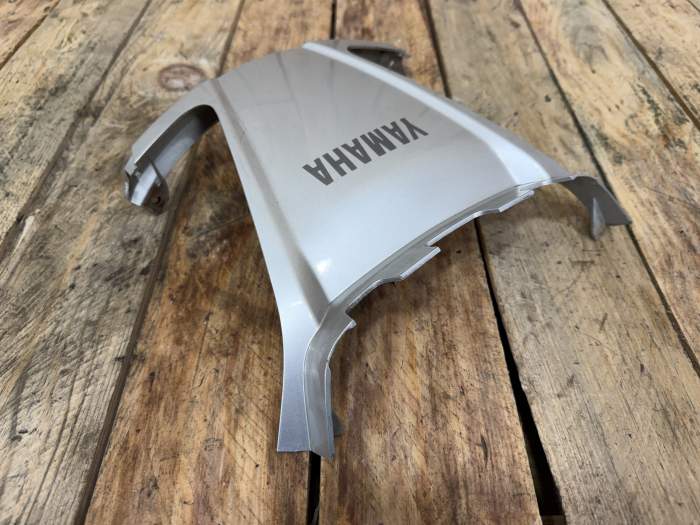 PLASTICO TRASERO YAMAHA XMAX 125 06-09