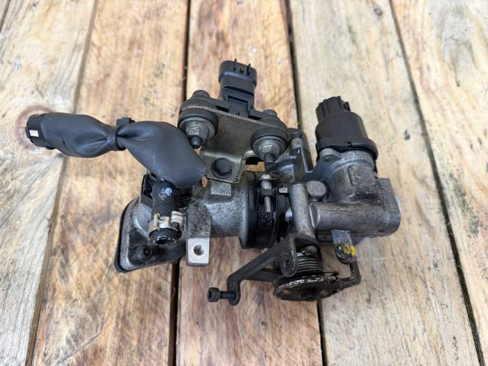 CUERPO DE MARIPOSA YAMAHA XMAX 125 06-09 2