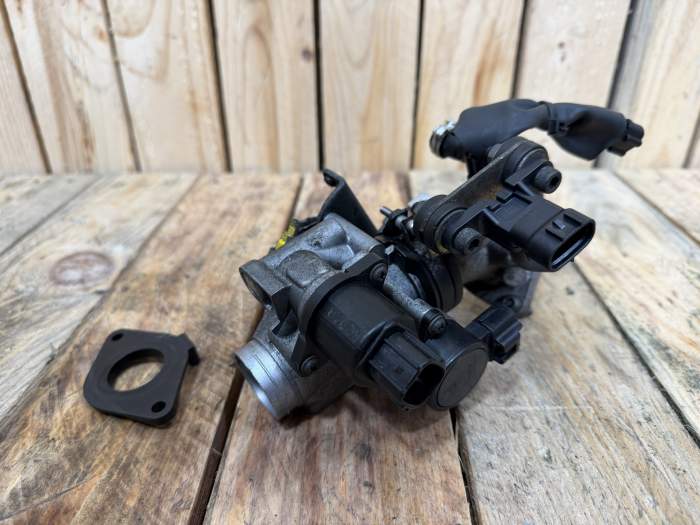 CUERPO DE MARIPOSA YAMAHA XMAX 125 06-09 2
