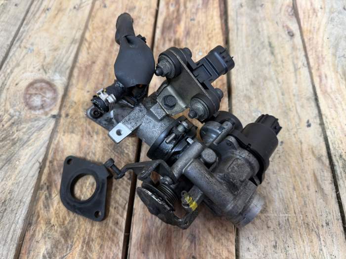 CUERPO DE MARIPOSA YAMAHA XMAX 125 06-09 2