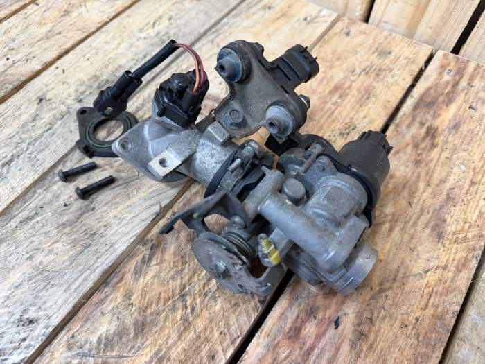 CUERPO DE MARIPOSA YAMAHA XMAX 125 06-09 3