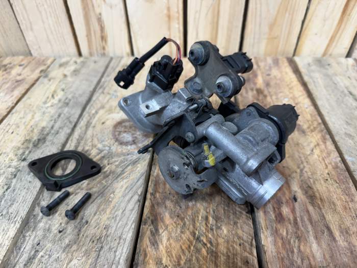 CUERPO DE MARIPOSA YAMAHA XMAX 125 06-09 3