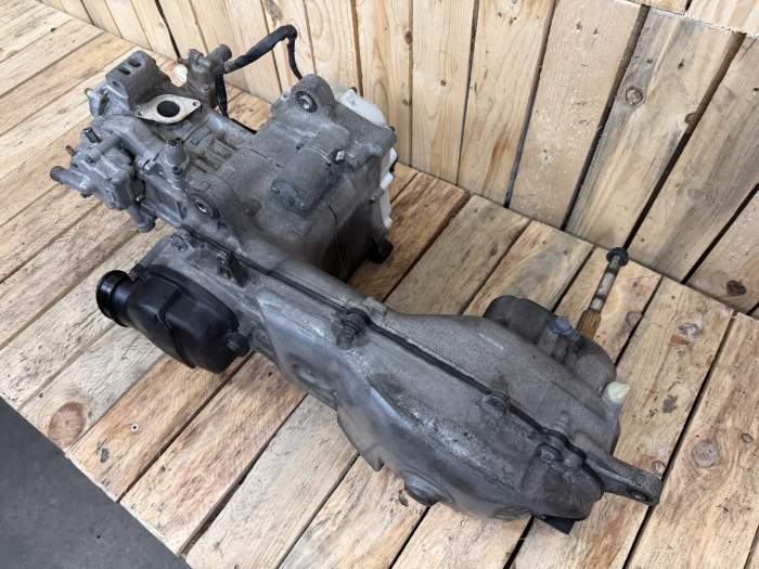 MOTOR YAMAHA XMAX 125 06-09