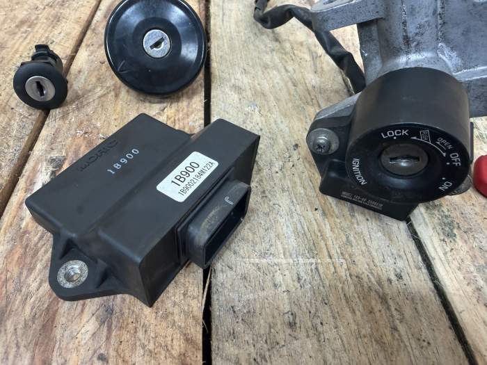 CLAUSOR COMPLETO YAMAHA XMAX 125 06-09
