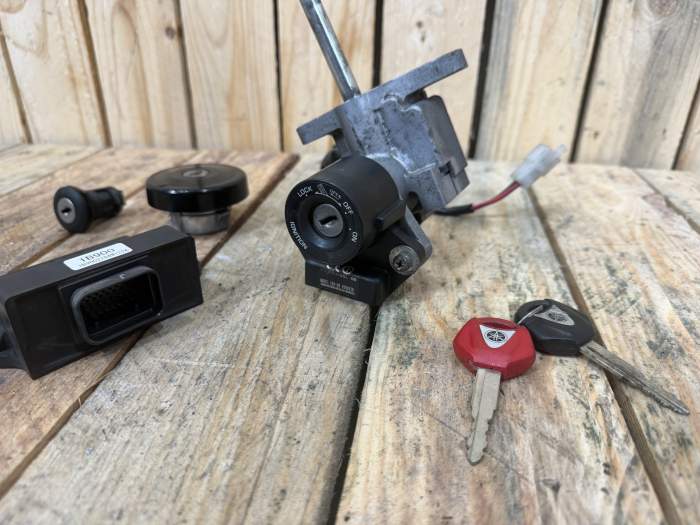 CLAUSOR COMPLETO YAMAHA XMAX 125 06-09