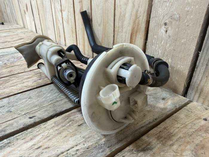 BOMBA COMBUSTIBLE YAMAHA XMAX 125 06-09 - QrBox.es