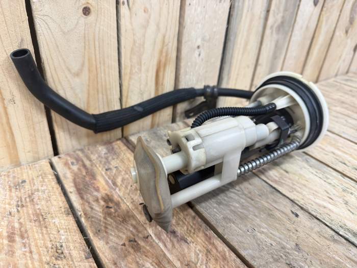 BOMBA COMBUSTIBLE YAMAHA XMAX 125 06-09 - QrBox.es
